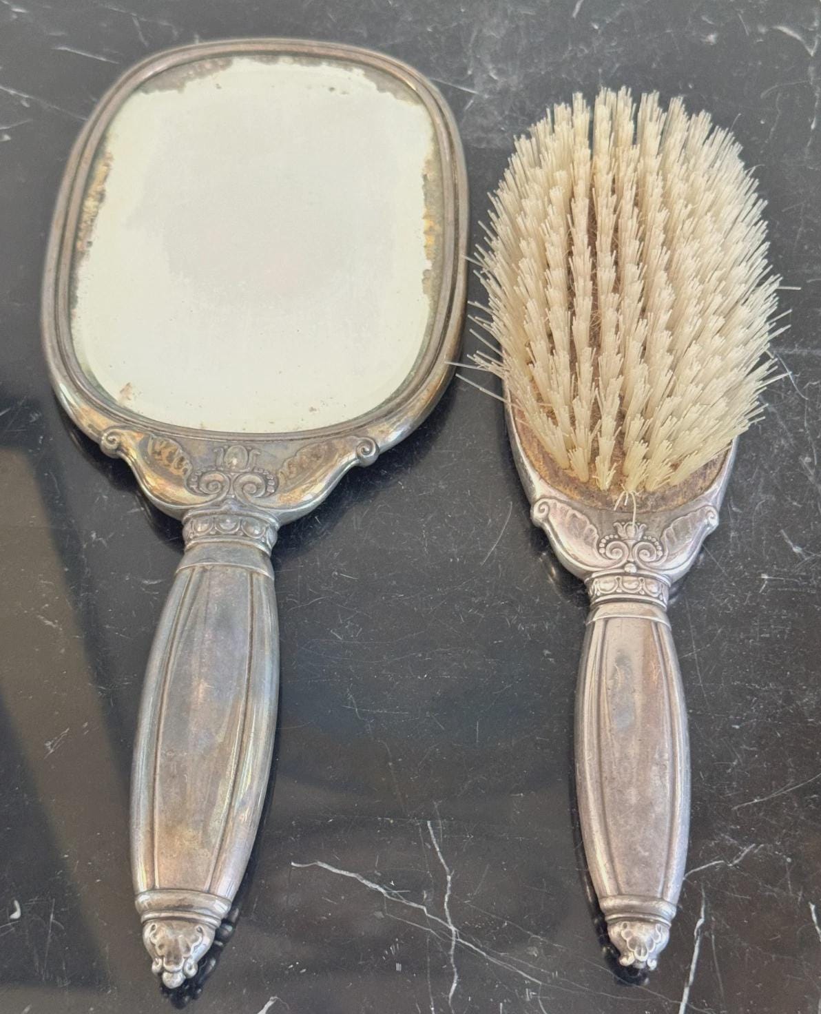 Gorham Sterling Silver #24 Brush Comb and Mirror - Vanity  display picture 3