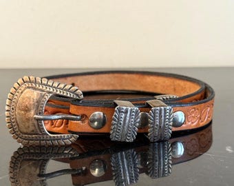 ヴィンテージレディースレザーベルト、スターリングシルバーバックル