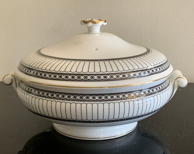 Wedgwood Colonnade Black Round Covered Vegetable Bowl Etsy