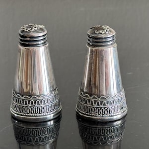Saliera e pepiera vintage in argento sterling con decorazioni in filigrana da 38 grammi