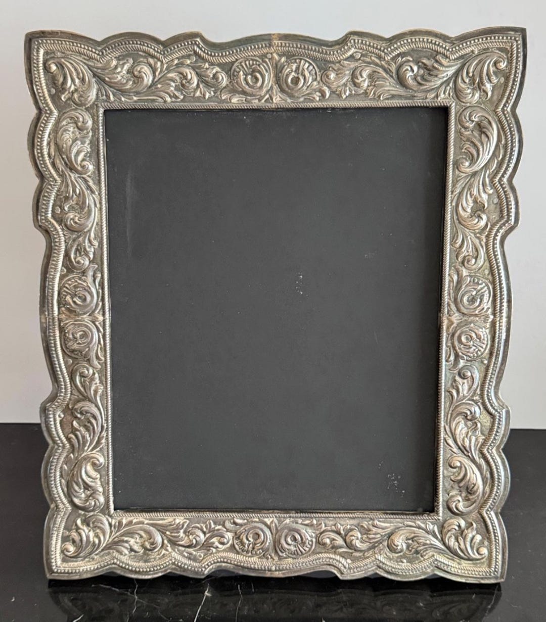ビンテージスペイン製　スターリングsilver925 額サイズフォトフレーム ヴィンテージスペイン製スターリングシルバー J. ペレス 大型フォト