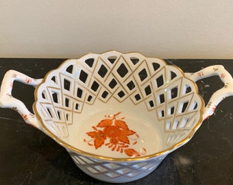 Herend Porcelain Chinese Bouquet Open Weave Round Basket with Handles