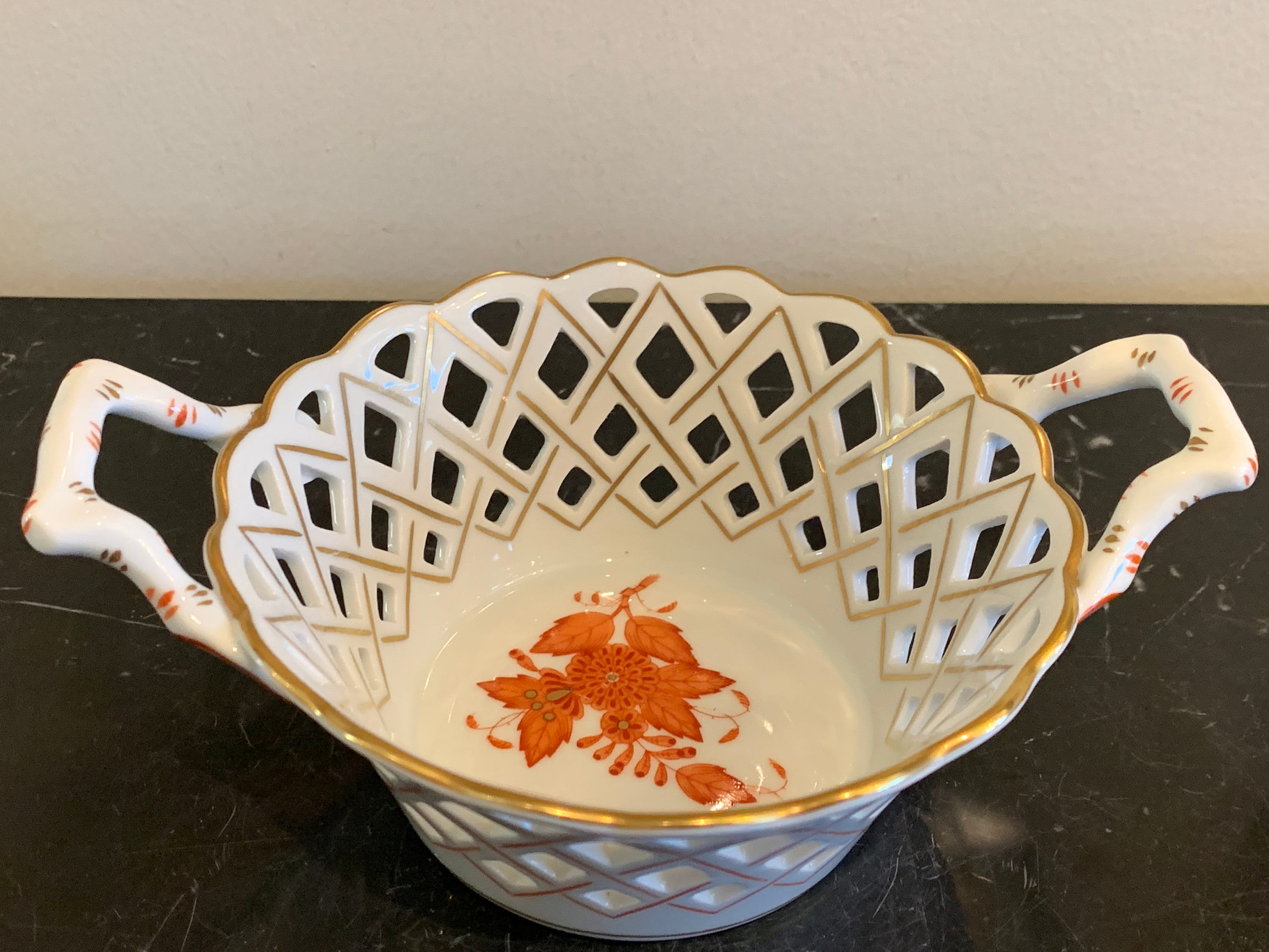 Herend Porcelain Chinese Bouquet Open Weave Round Basket With