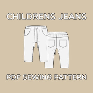 Puede incluir: Un dibujo en blanco y negro de un patrón de costura de jeans para niños. El patrón incluye una vista frontal y posterior del jean. El texto "CHILDREN'S JEANS PDF SEWING PATTERN" está en la parte superior e inferior de la imagen.