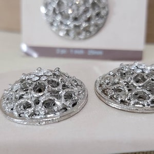 Boutons 1"/25mm - Sewology 310029 -3 cartes/6 boutons