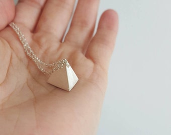 925 Sterling Silver solid Geometric Necklace - Silver Minimalist pendant - Pyramid pendant necklace - Solid Tetrahedron pendant