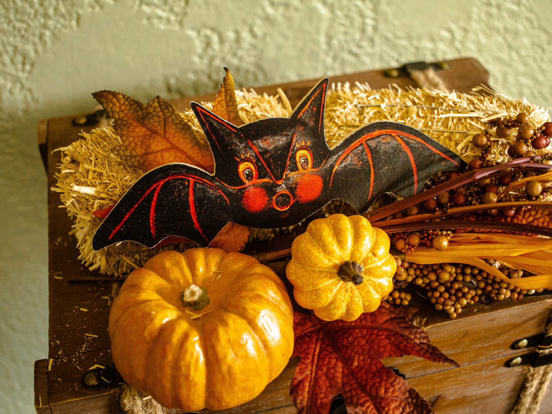 Johanna Parker Retro Wood Bat Cutout Style Halloween Decor
