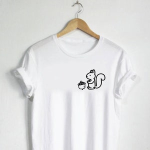 Ekorre med ekollon-t-shirt - Grafisk unisex-tröja