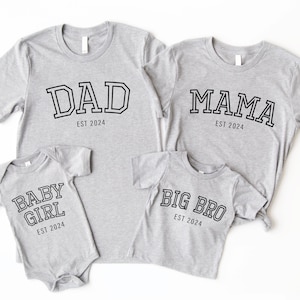 Camisetas personalizadas de mamá y papá, camiseta de papá y mamá, camiseta de papá nuevo, mamá cumple 2024, regalo de papá nueva mamá, revelación de embarazo, hermana futura, hermano, familia