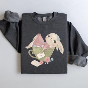 Moletom de coelho de xícara de chá, gola redonda floral fofa de Páscoa, suéter feminino de coelho da moda, moletom de coelho de Páscoa coquete, presente para ela, carta