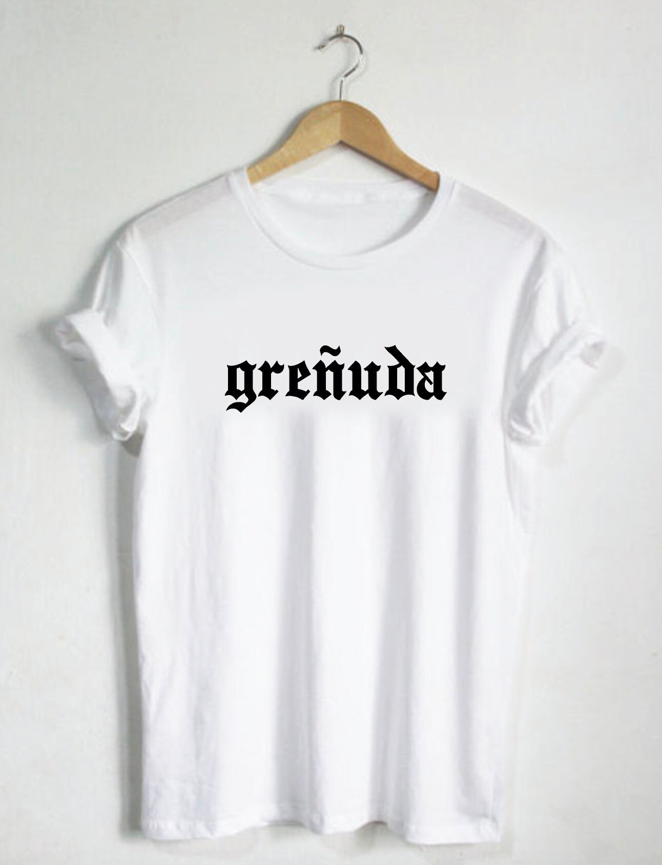 elizabeth olsen t shirt