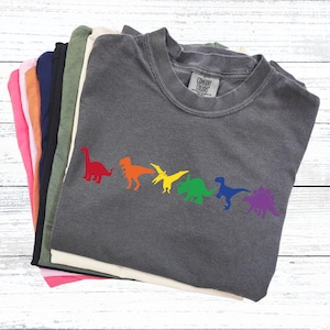 Shirt Rainbow Dinosaur Pride: LGBT Dino T-Rex T-shirt