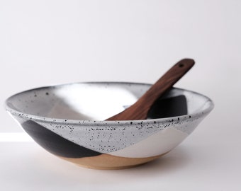 sand+snow handmade stoneware serving bowl