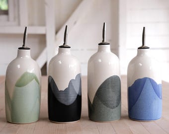 Burin à huile d'olive en porcelaine fait main - Bec verseur anti-goutte, glaçage moderne (23 oz)
