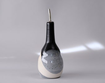 snow bubbly stoneware oil cruet