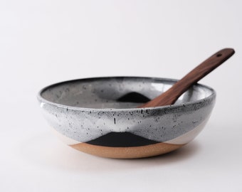 sand+snow handmade stoneware dinner bowl