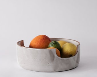 Sample - stoneware fruit bowl - cake stand