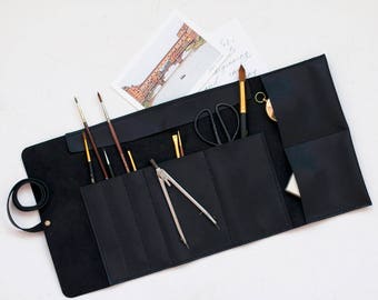 Rollo de cuero, rollo de artista, rollo de cuero para lápices, estuche de cuero para lápices, estuche de cuero para herramientas, soporte para pinceles, rollo de herramientas para manualidades, estuche para lápices