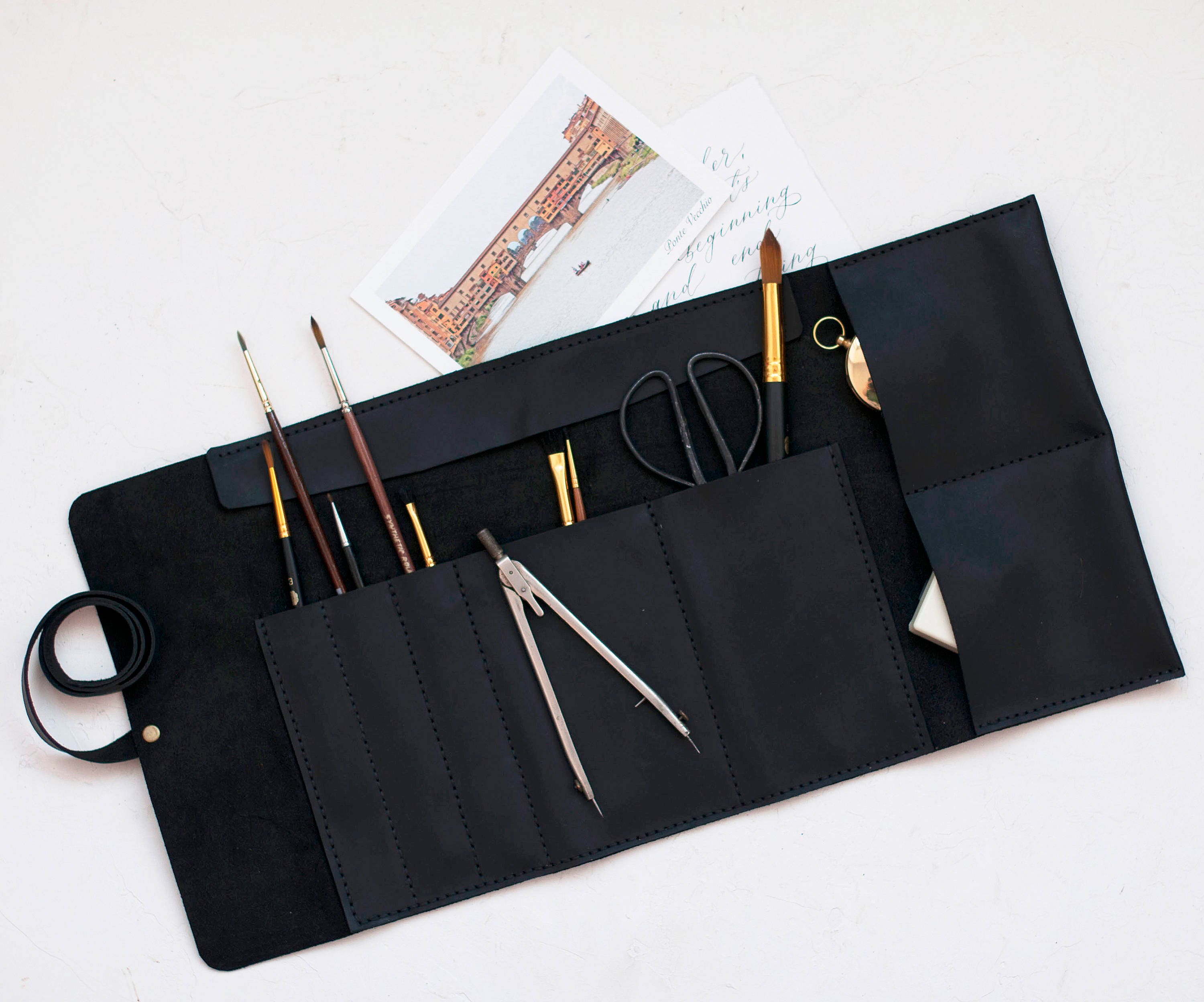 Large Leather Pen Roll, 22 Pencils Case, Leather Wrap, Pencil Pouch, Pen  Sleeve, Artist Roll 