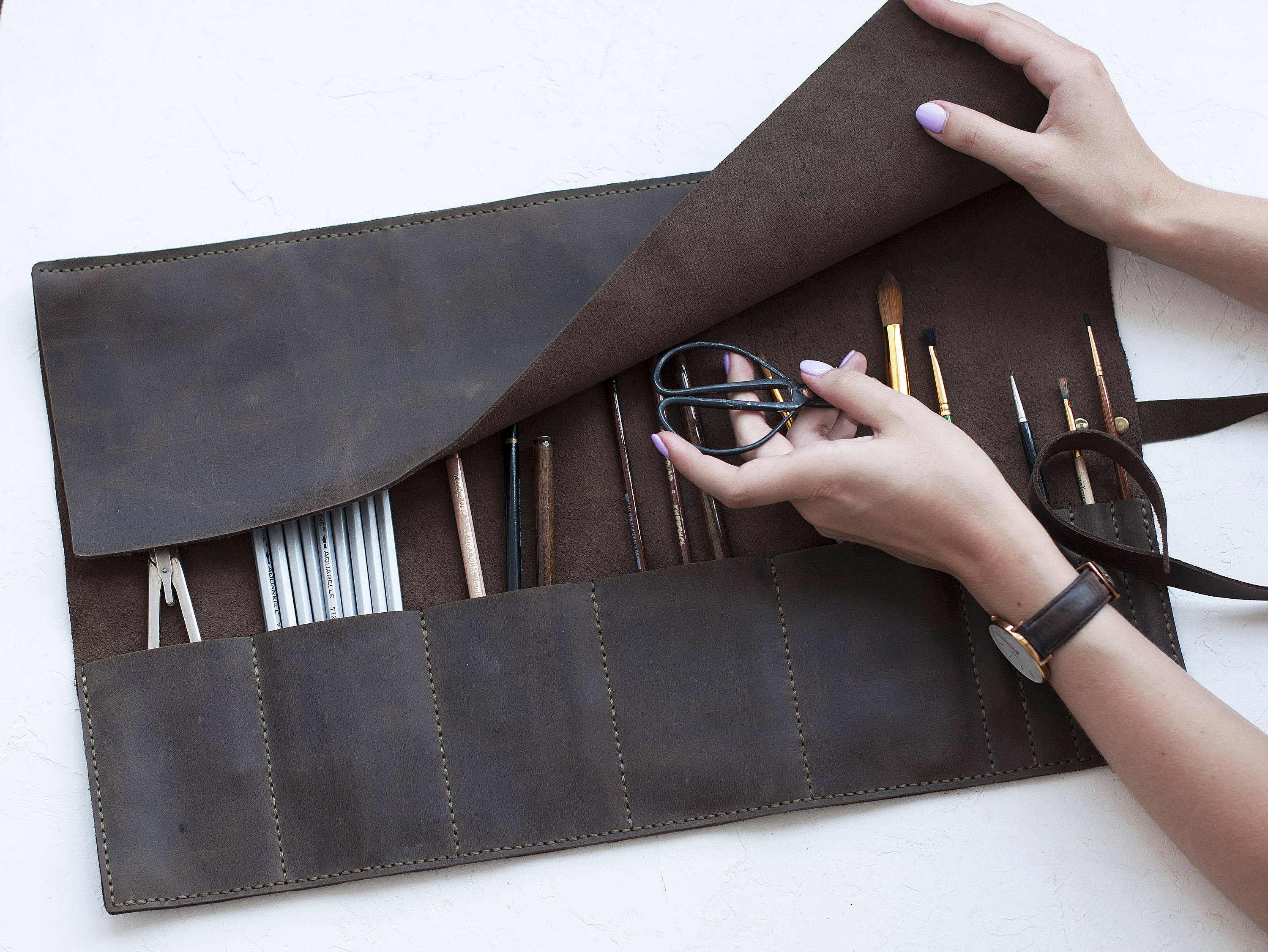 Leather pencil roll, Leather roll up pencil case, Leather artist roll,  Leather paintbrush roll PC006
