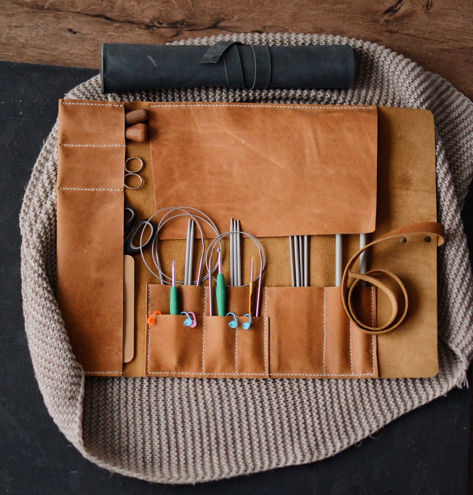 Leather knitting needle holder case, sapphire