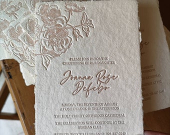 Invitación de boda tipográfica personalizada, impresión tipográfica, invitación tipográfica en papel de borde cubierto hecho a mano, papel rasgado
