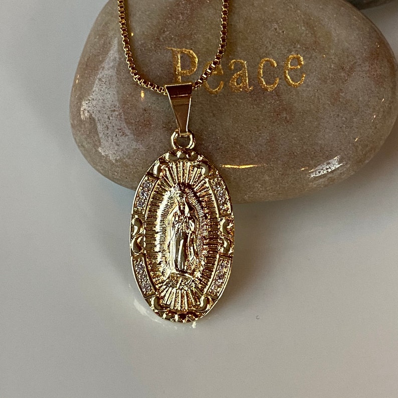 Virgin Mary Virgen De Guadalupe Scapular In Gold Plated Chain Necklace Excellent Quality And Medallion Beautiful Image Surrounded By Zircon Necklaces Jewelry Valresa Com - Virgen De Guadalupe Gold Pendant