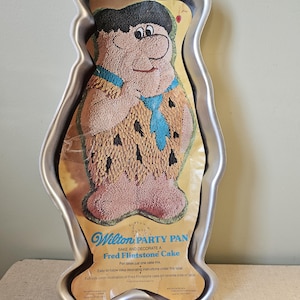 Vintage Aluminum Wilton Fred Flintstone Cake Pan, Specialty Baking Pan, 1975 Edition, Original Label