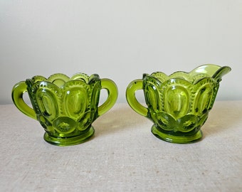 Vintage L.E. Smith green moon cream and sugar set, collectible glass, complete with lid, Brilliant condition