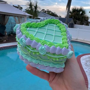 fake cake heart box