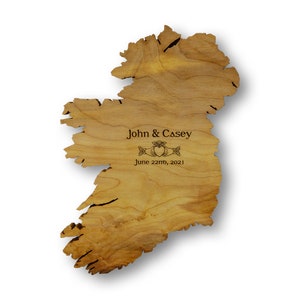 Personalisiertes irisches Hochzeitsgeschenk, Irland Karte Holzkunst, handgemachtes irisches Geschenk, Hochzeitsgeschenk Paar einzigartig, Galway Art, Hochzeitsgeschenk aus Holz,