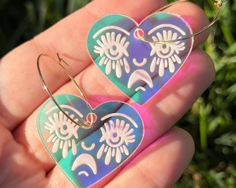 Pendientes de aro con forma de corazón lloroso 2.0 de acrílico iridiscente