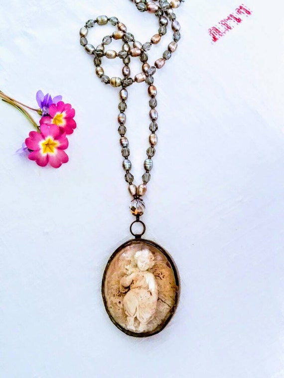 19th century angel  Reliquary Pendant necklace . - image 2