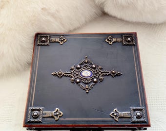 French Antique 19th Century wood ornate box !