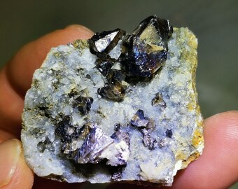 Translucent cassiterite with quartz, Amo Ximeng Yunnan Province China, 39mm cluster, B3367