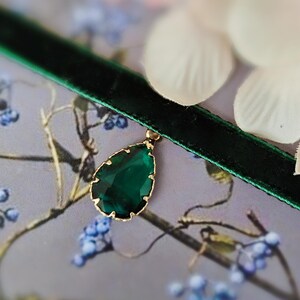 Cat collar.black green rhinestone collar,small dog collar,Kitten collar.Tiny dog collar, Birthday cat gift.puppy collar.tea cup dog collar