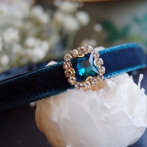 Beautiful rhinestone breakaway Cat collar,peacock blue velvet small dog collar,Kitten collar.Tiny dog collar, Birthday cat gift,kitty collar