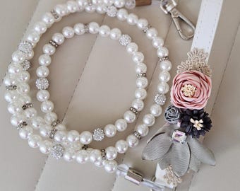 Beautiful pearl dog leash. Pink flower Small dog leash.dog gift,teacup dog leash.wedding dog leash,dog wedding dog leash.puppy leash.