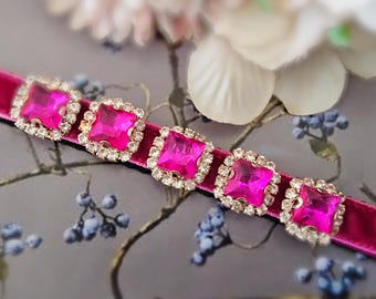 Beautiful rhinestone Cat collar, Hot pink velvet small dog collar,Kitten collar.Tiny dog collar, Birthday cat gift,kitty collar.puppy gift