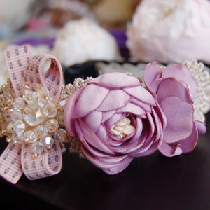 flower Cat collar,small dog wedding collar,Dog party collar. wedding cat collar, cat Birthday gift,kitty collar.kitten collar,puppy collar