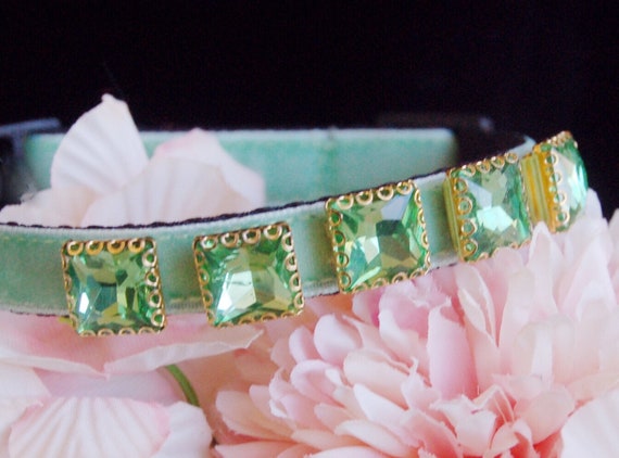 Beautiful rhinestone Cat collar,light green velvet small dog collar,Kitten collar.Tiny dog collar,Tea cup dog gift,kitty collar.puppy collar