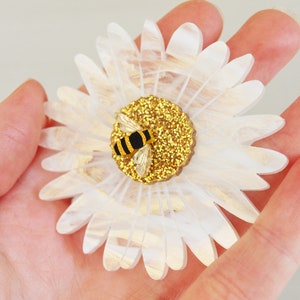 Daisy & Bee Brooch in White Marbled Acrylic image 2