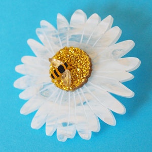 Daisy & Bee Brooch in White Marbled Acrylic image 1