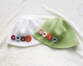 Easy Crochet Bucket Hat Pattern with Flowers (PDF Pattern)