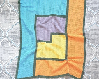 Geometric Crochet Baby Blanket Pattern – DK Yarn (PDF Pattern)