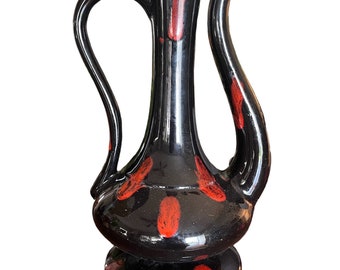 Jarrón negro de cerámica hecho a mano de 10" de altura