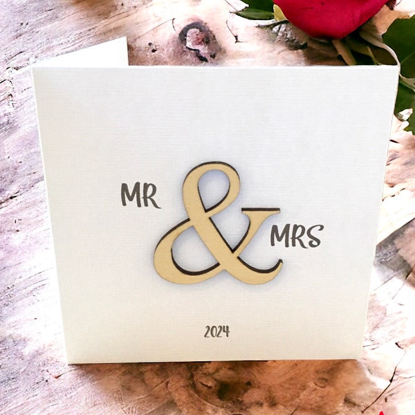 Wedding Card | Personalised Card | Mr & Mrs | Personalised Wedding Card | Wooden Gift | Ampersand Design | Wedding Day Ideas