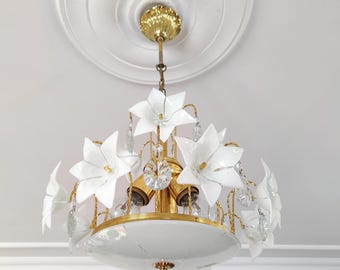 Lámpara de araña vintage de cristal de Murano blanco lechoso con flores, decoración para bodas y hogar.