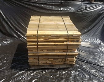 Bulk Reclaimed Pallet boards 400 board cube