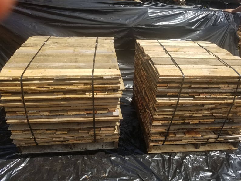 Bulk Reclaimed Pallet boards 400 board cube image 2